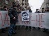 Потасовка на Банковой в Киеве: беркутовцы «пакуют» активистов с трафаретом (Видео)