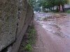 Дорожное бедствие в Сумах: на ул. Лермонтова дети ходят по лужам и ямам  (фото)