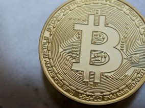 Где и как купить bitcoin с банковской карты