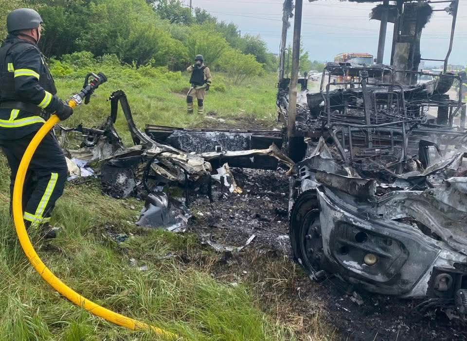 Безпілотником по службовому авто влучив ворог. Є загиблі