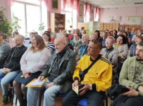 У Сумах відбулась зустріч з поетами, яким довелось взятися за зброю