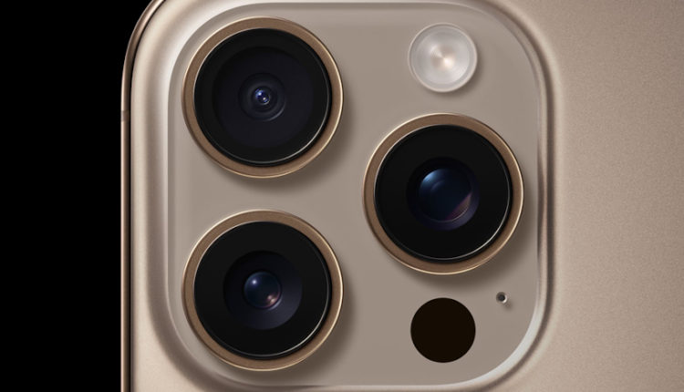 iPhone 16 Pro